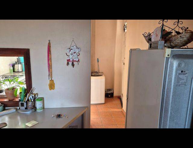 3 BEDROOM APARTMENT FOR SALE IN GLENWOOD